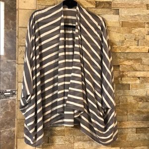 Lightweight open style cardigan